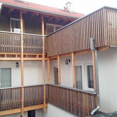 Hotel Rest Inn Бреттен Экстерьер фото